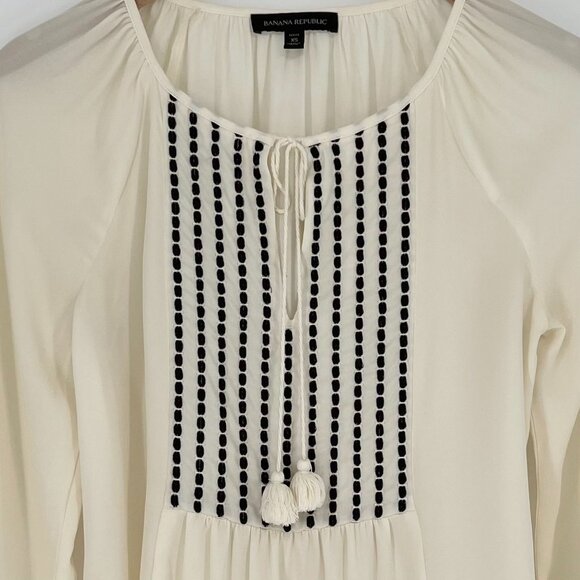 Banana Republic Womens Boho Tassel Embroidered Blouse Size XSP Ivory Long Sleeve - Picture 3 of 8